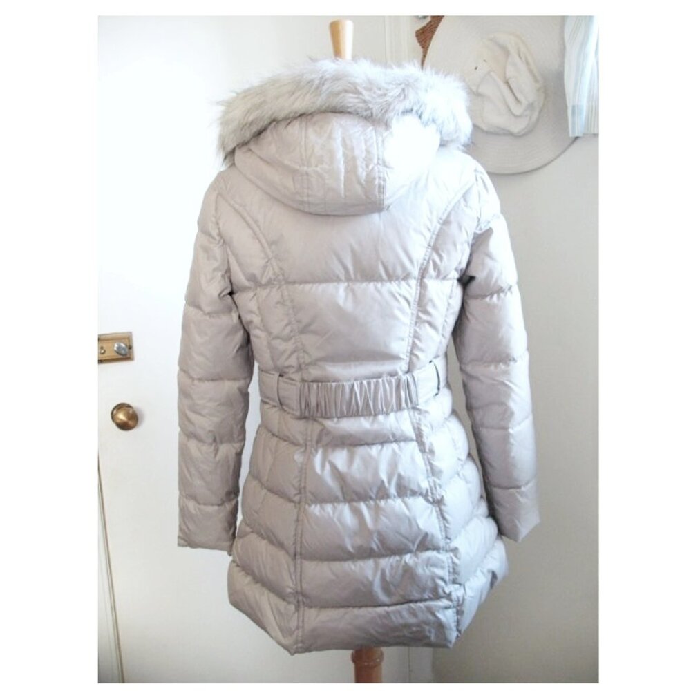 Long winter puffer coat with duffle button design with a zip closure - Picture 2 of 15